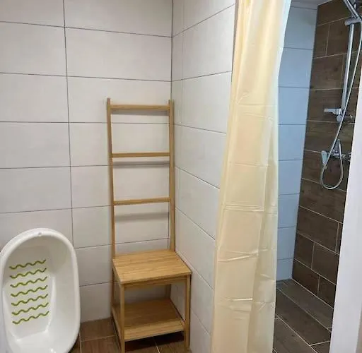 Roubenka Vyletni Шале *